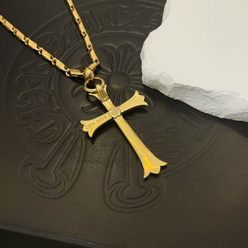 Ch*0me He**ts necklaces